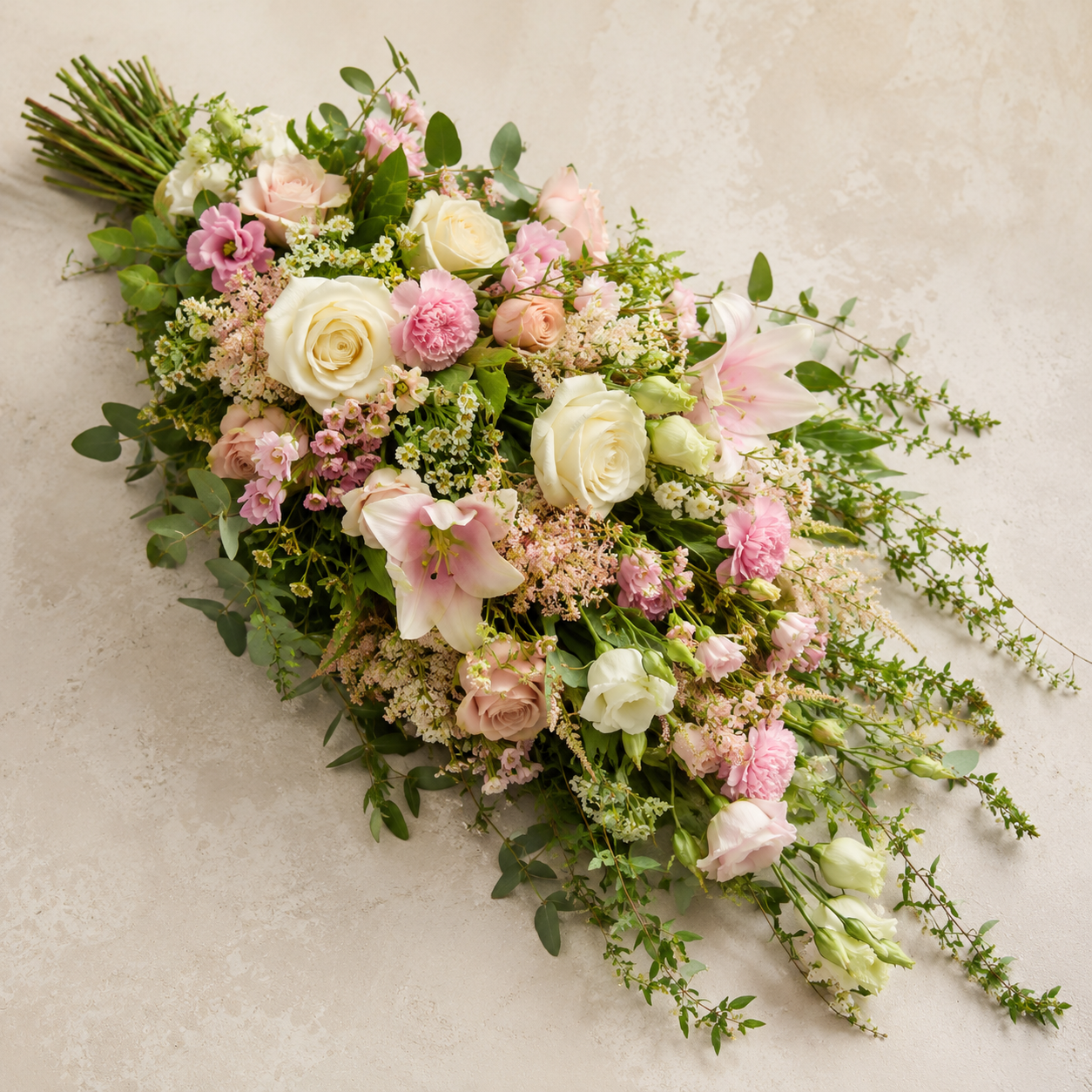 Hvid & Soft Pink Bårebuket | Elegant Bårebuket Danmark