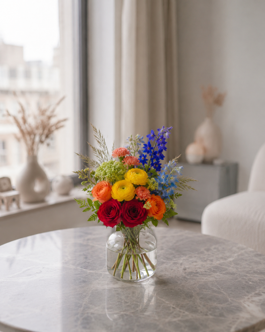 Regnbuefølelse buket | Send farverige blomster i Danmark
