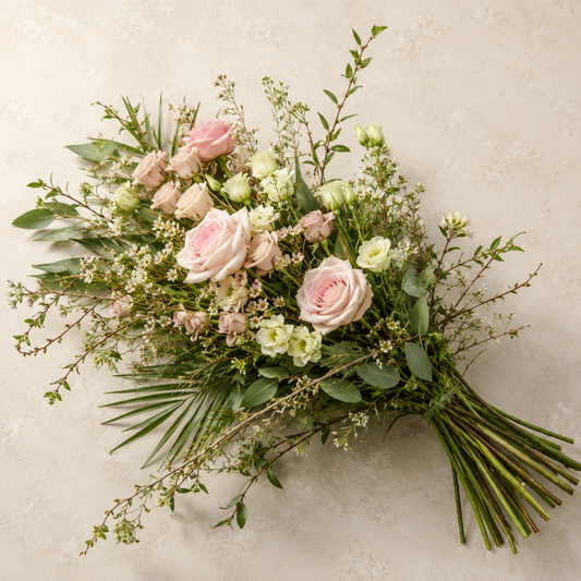 Naturlig Soft Pink Bårebuket | Skandinavisk Kondolencebuket Danmark